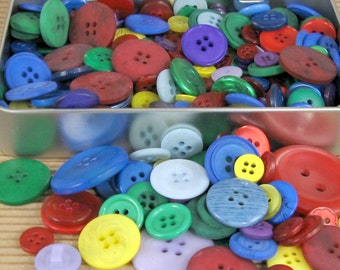 Button Extravanza - Half Pound Lot of Assorted Buttons in Metal Box - Primary Colors