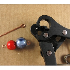 One-Step Looper / Easily make eye pins and make consistent loops for jewelry making