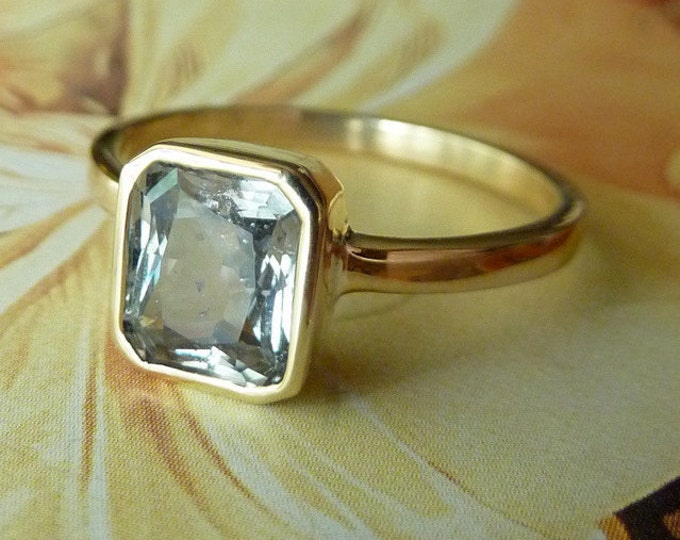 Emerald Scissor Cut Sapphire Ring - Etsy