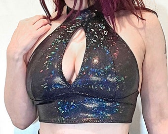 Top dos nu noir scintillant avec ouverture goutte d'eau, Top bralette rave, Spandex verre brisé holographique, Rave Wear, Top festival