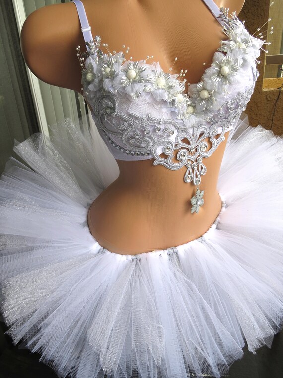 Festival top skirt queen
