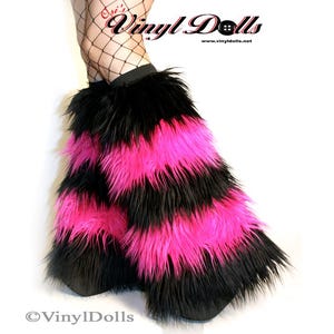 Zwart, roze gestreepte ravefluffies, harige laarscovers, pluizige beenwarmers, festivalkleding