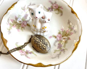 Upcycled Cat Figurine Ring Dish, Vintage Bone China Pink Floral Gold Rim Saucer, Jewelry Storage Plate Display Photo Prop, Trinket Dish