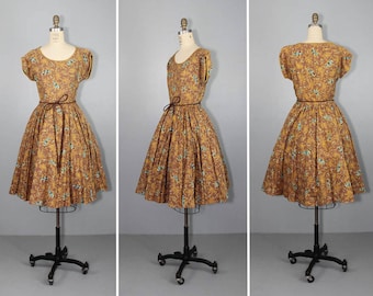 1950s dress / cotton / floral / GARDENIA full skirt day dress