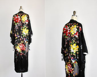 1920s embroidered kimono | silk robe | floral | flapper | vintage dressing gown | art nouveau