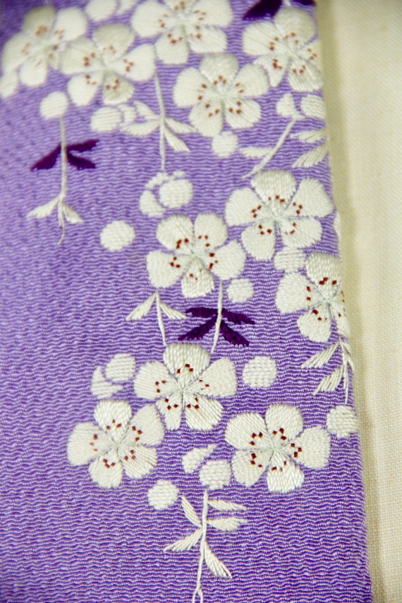 1930s embroidered kimono | silk robe | floral jub… - image 3