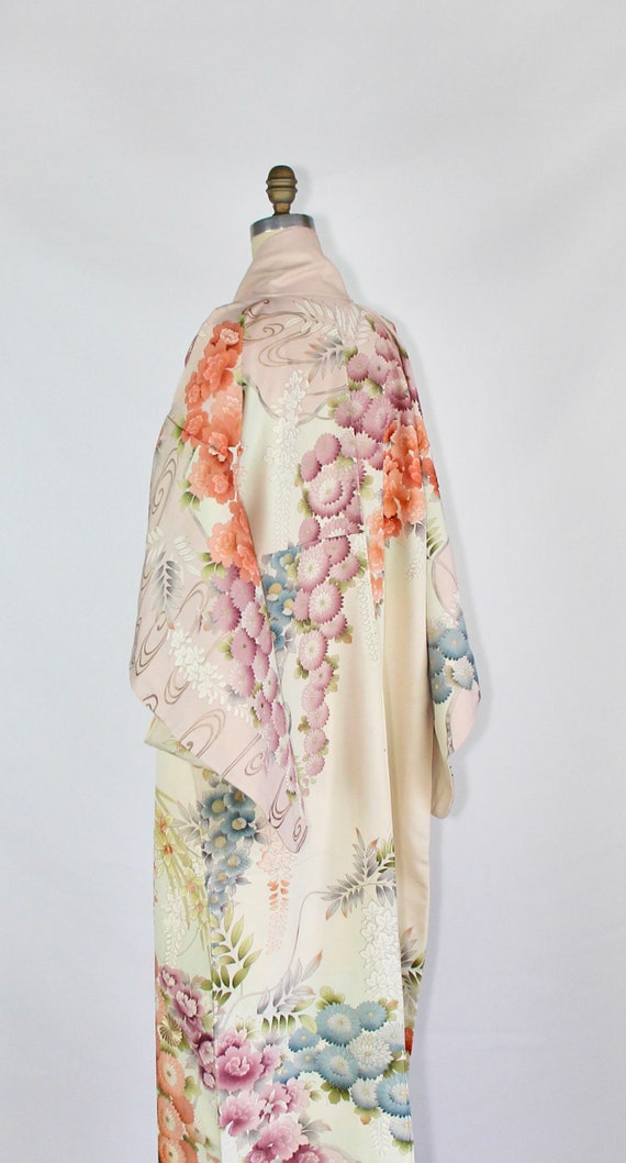 Embroidered silk kimono | vintage floral kimono |… - image 4