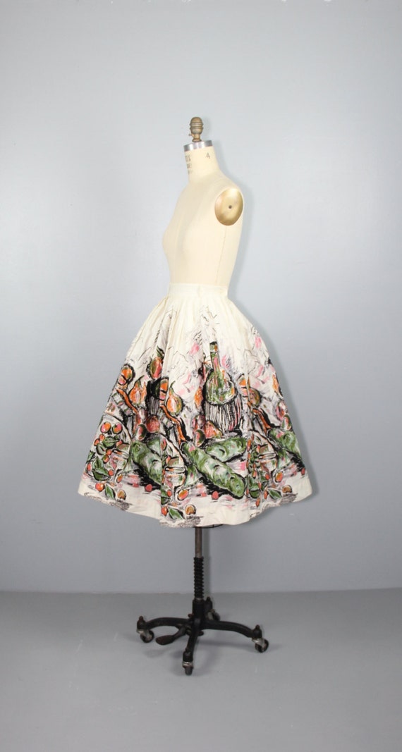 1950s / cotton skirt / novelty print / FRUIT AND … - image 4