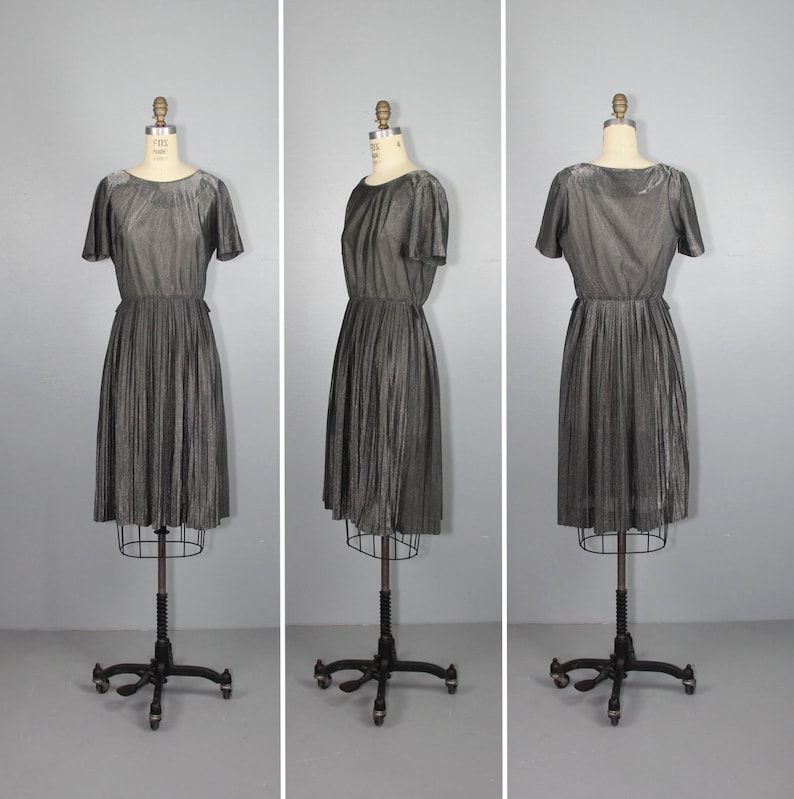 1970s dress shimmer metallic grey FLINT pleated silver dress