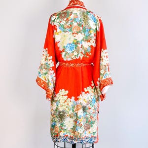 Art Nouveau silk kimono robe Vintage floral dressing gown 1950s image 3