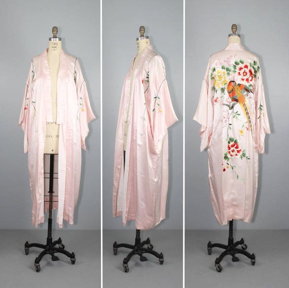 vintage kimono / embroidered / WINGED CREATURES /