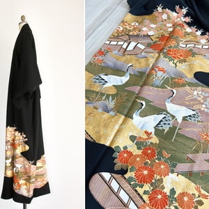 Silk embroidered kimono | 1950s | vintage robe | dressing gown | crane | tomesode