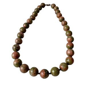 Vintage Green Jasper Bead Necklace.