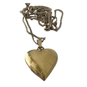 Collier médaillon coeur plaqué or vintage