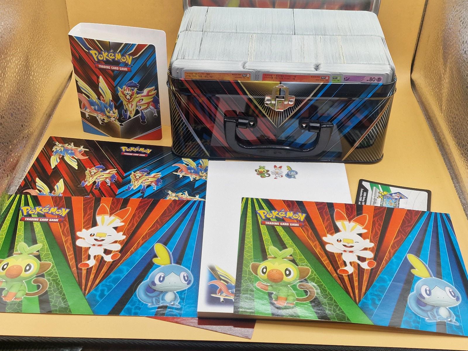 1500 card binder Pokemon card binder with over 1500 cards. contains japanese and french cards.