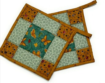 Primitive or Farmhouse Quilted Patchwork Butterfly Pot holders, Rustic (Set of 2) Kitchen-price includes shipping