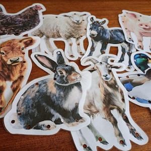 Farm Animals Lacing Cards | Fine Motor Skills Activity | Montessori-Inspired Printable  | Preschool fine motor activity