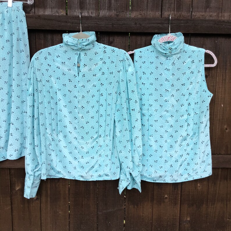 Fab 1980s handmade bow print 3 piece skirt set At this moment