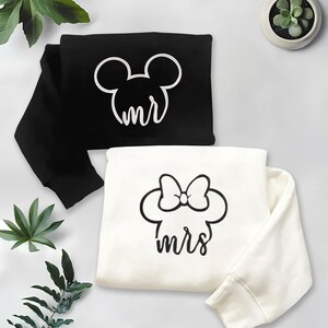 Sweatshirt met borduursel Mickey en Minnie, shirt met zak Mickey Minnie Head, hoodie met borduurmotieven Disney cartoon, matchend T-shirt Disney-paren