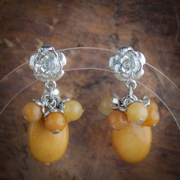 OOAK Agate and Jasper gemstone earrings, mustard yellow ocher rose earring, elegant vintage fashion style, edelsteen oorbellen nederland
