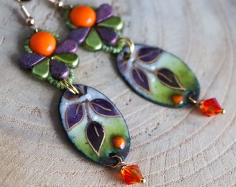 Nature inspired beaded earrings, OOAK plant jewelry, orange purple & green OOAK artisan designer earrings, spring time, unique, netherlands