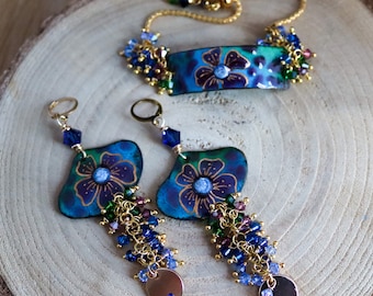 Exclusive designer bracelet and earring set, OOAK, unique long statement floral enamel and swarovski  crystal artisan jewelry art, nederland