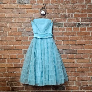 50s Strapless Tulle Prom Dress in Turquoise