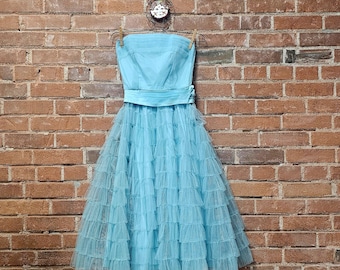 50s Strapless Tulle Prom Dress in Turquoise