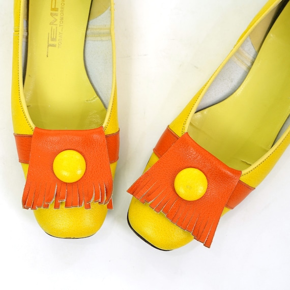 Fringed Mid Mod Flats Vintage 60s Women's Size 7