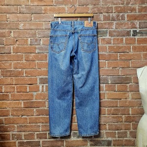 Levi&#39;s 550 Jeans Unisex 33 Waist 29.5 Inseam