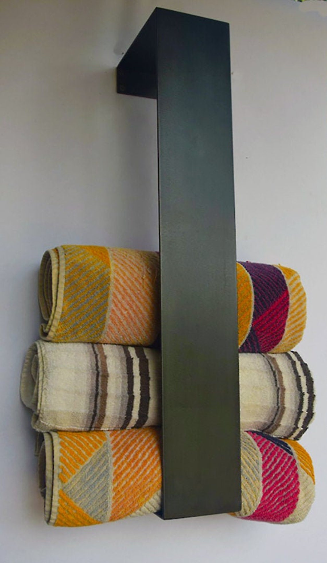 VERTICAL TOWEL RACK 3 Steel Wall Towel Holder Vertical Etsy