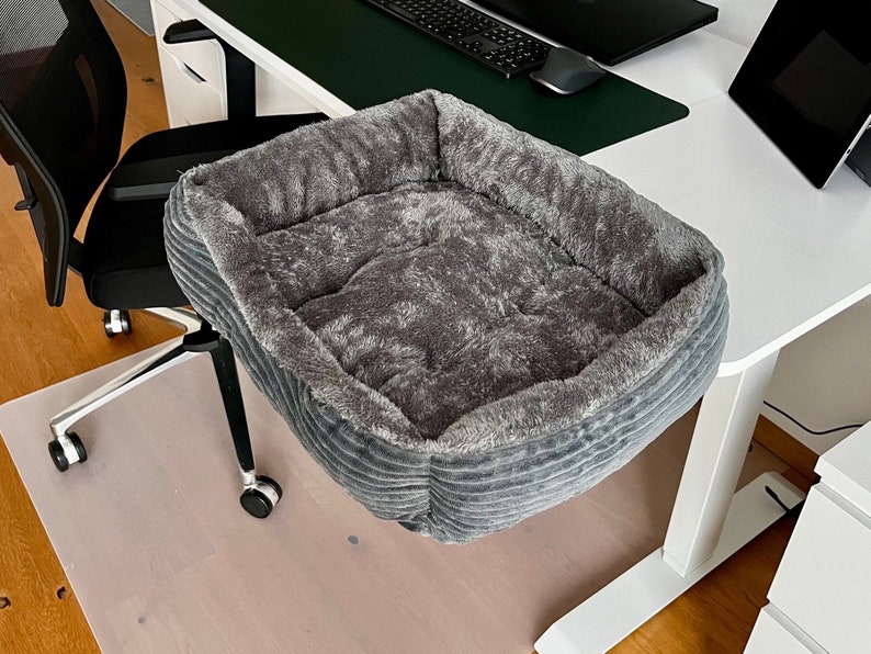 Katzenbett für den Schreibtisch zum anschrauben klappbar flexibel waschbar Katzenkorb Katzenkörbchen cat bed cat desk bed Bild 1