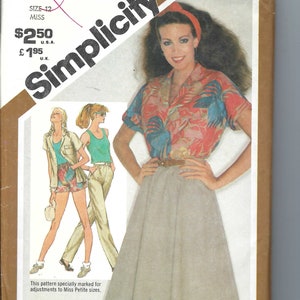 Uncut  vintage simplicity sewing pattern 9904 Misses&#39; Shirt, Tank, Pull On Skirt, Pants, or Shorts Size 12 14 FF