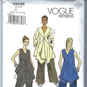 Uncut vogue sewing pattern 9335 size 6-14 14-22 tunics with length and sleeve wide leg pants with front waist band elasticized back waist FF