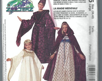 Uncut Mccalls Sewing Pattern Midieval Costume Pattern  6775 -kids 2-4 Size L (38, 40) FF