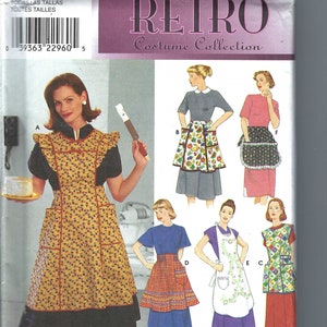 Uncut Simplicity sewing Pattern Aprons, Coverall Smock, Half Ruffle Apron, Cocktail and Kitchen Designs  Simplicity 8720 FF