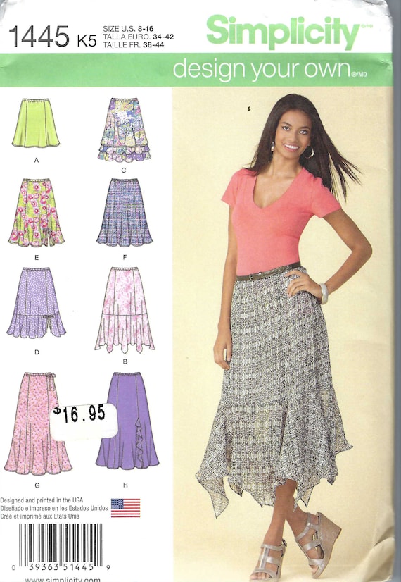 Uncut Simplicity Sewing Pattern 1445 Easy Pull on Skirt in Knee