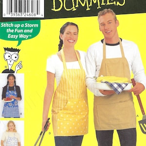 Uncut Simplicity Pattern Apron sewing pattern, Simplicity 9565 one size  FF