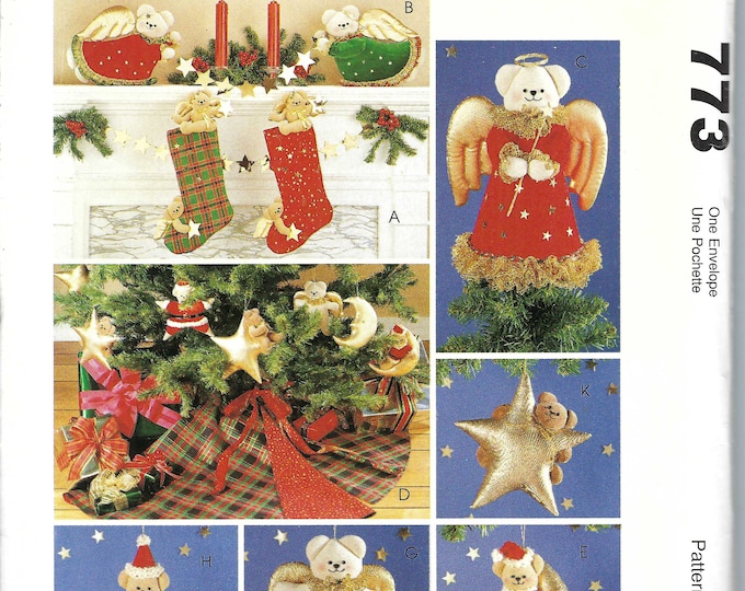 Uncut Mccalls Sewing Pattern 320 773 7866 A Beary Christmas Stocking ...