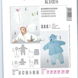 Könnte beinhalten: Ein Burda Kids Schnittmuster für Baby- und Kleinkindkleidung. Das Schnittmuster enthält Illustrationen eines Kapuzen-Overalls und eines zweiteiligen Outfits. Größen von 1 Monat bis 18 Monate.