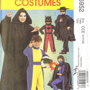 Patrón de costura McCalls sin cortar 442 248 5952 Capa multidisfraz de Kylo Ren, Ninja Batman Zorro Vampiro NASCAR en tallas juveniles 3-4-5-6 7-14 FF