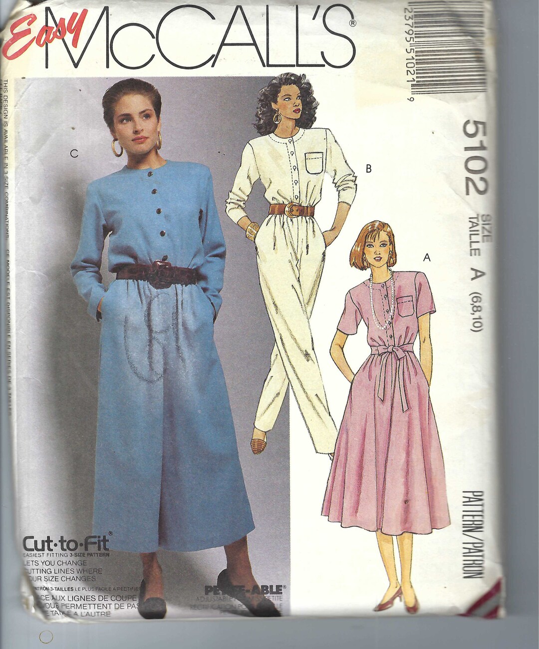 未カットのビンテージ McCall's 縫製パターン ドレス、ジャンプスーツ