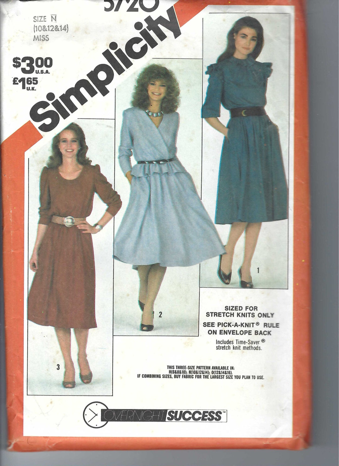 Simplicity Patron De Couture 2549 Pour Robes D'occasions Spéciales