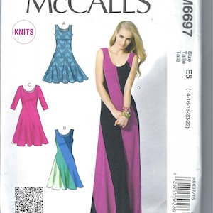 アンカット・マッコールズ ソーイングパターン ミセス ストレッチニットドレス 6697 フレアバイアスプルオーバードレス、ロングドレス フレアドレス サイズ 6-14 14-22 FF