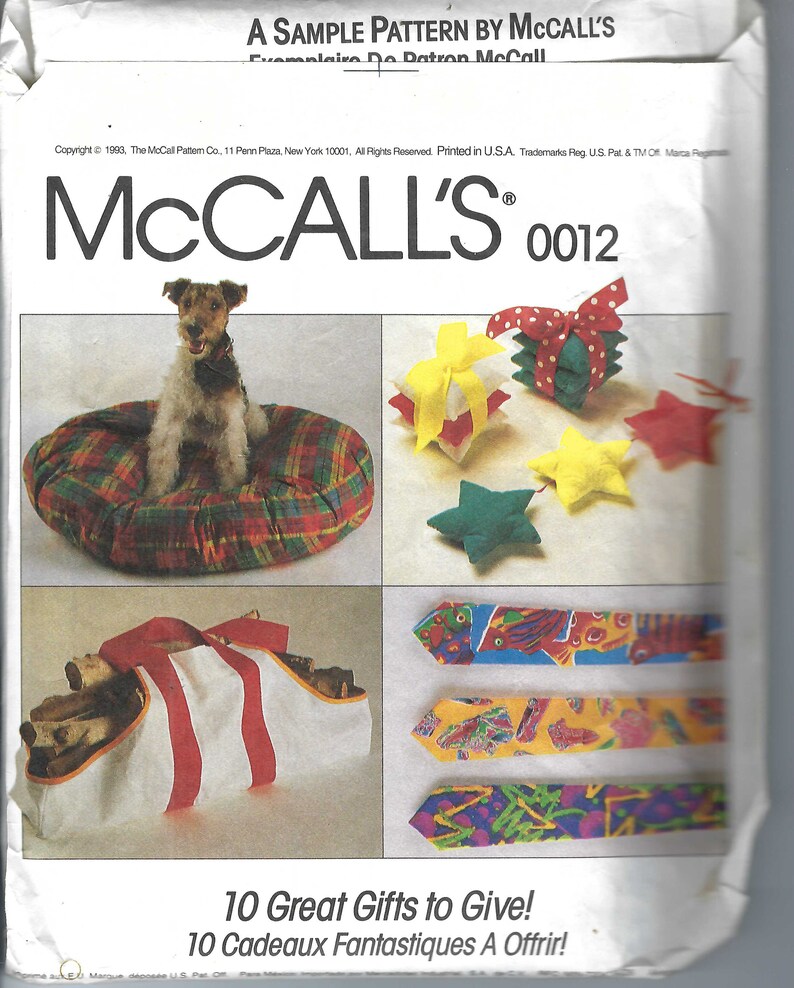 UNCUT Mccalls Sewing Pattern 0012 Easy Gifts Holiday Christmas Apron ...