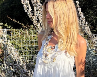 Naszyjnik z muszli w stylu vintage, wielorzędowy, z perłami sztucznymi i szklanymi koralikami, w stylu boho, w stylu nadmorskim