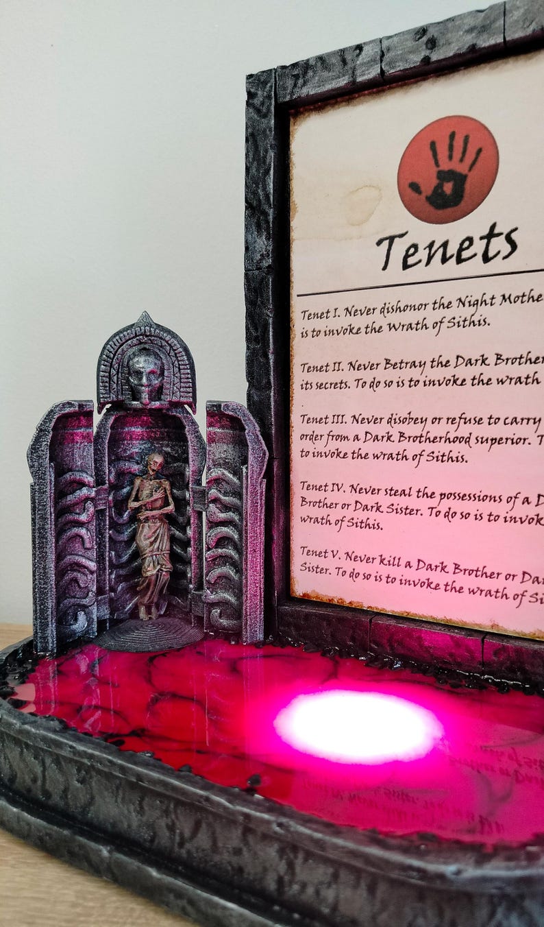 Skyrim Night Mother Lamp, Dark Brotherhood Handmade Nightlight, Elder Scrolls Gift for him\her , Skyrim Decor image 4