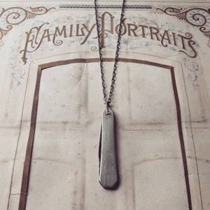 Shabby knife necklace