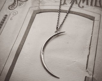 Crescent moon necklace - sterling silver