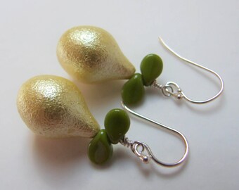 Pretty Pear Earrings